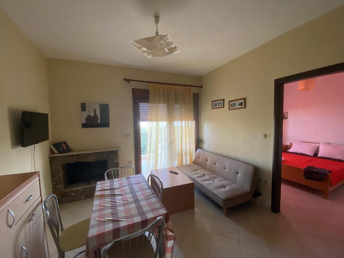 Appartamento Mola Kaliva House Apartmens Esterno foto