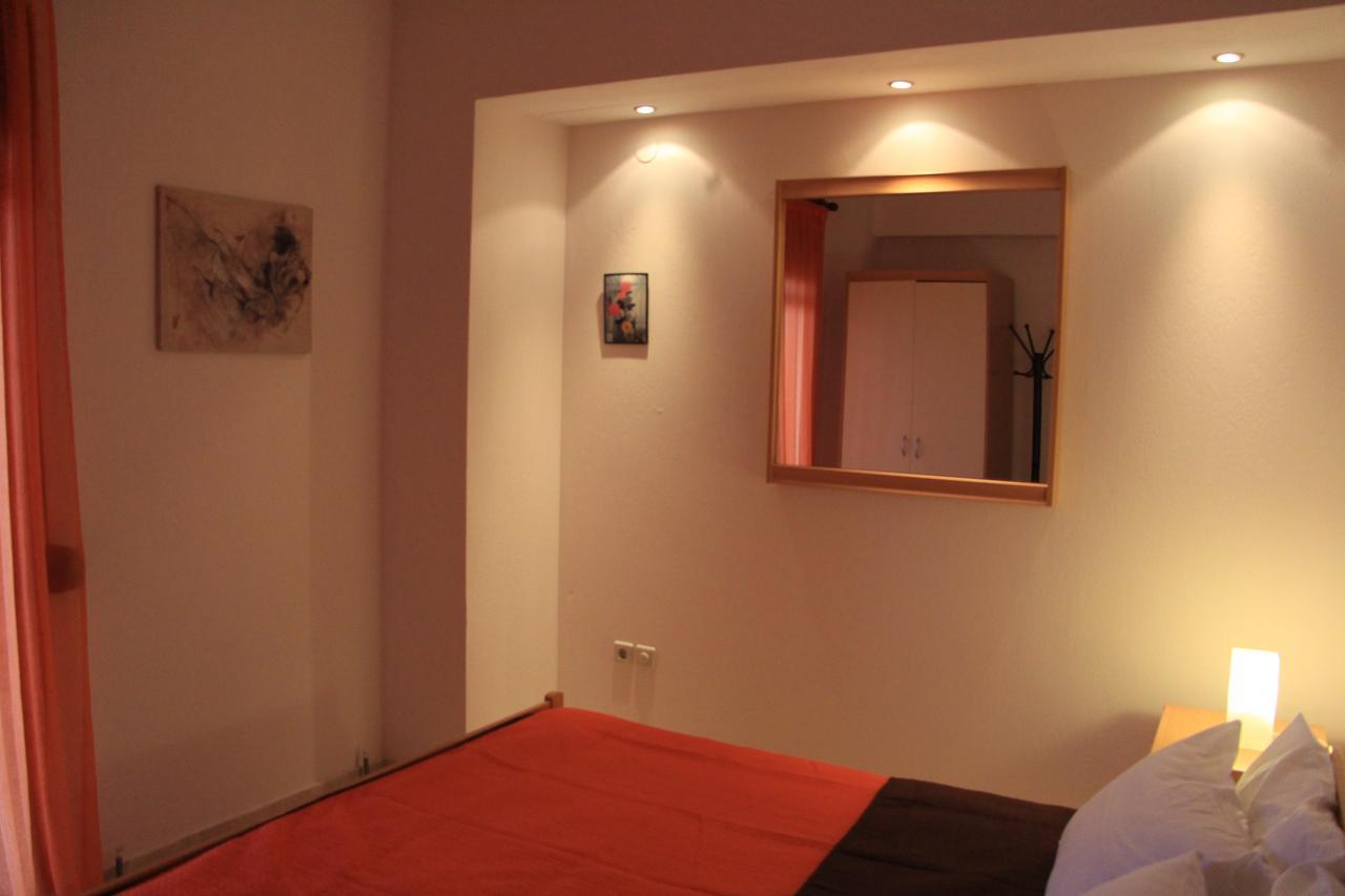 Appartamento Mola Kaliva House Apartmens Esterno foto